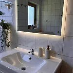 Апартаменты Ferienwohnung Guenzburg Holiday Apartment Гюнцбург