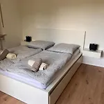 Ferienwohnung Guenzburg Holiday Apartment