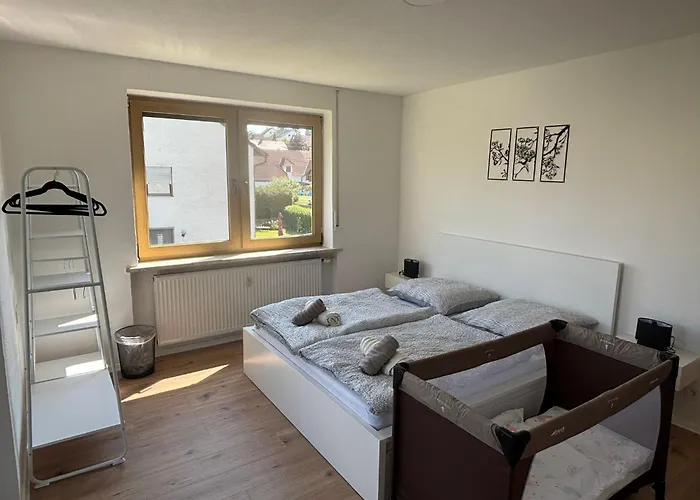 Ferienwohnung Guenzburg Holiday Apartment 아파트 *